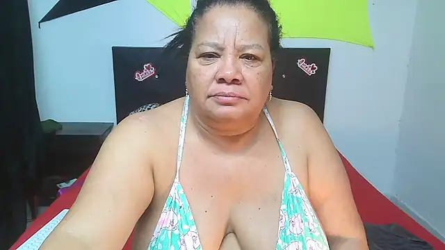 Shanttal0272 online show from February 20, 1:55 pm