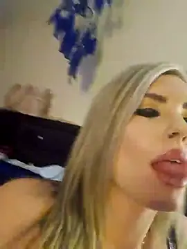 ellieconradxo online show from January 17, 3:55 am