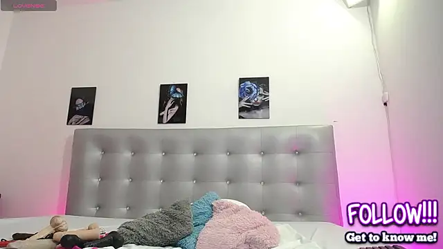 horny-juliette online show from March 6, 3:41 pm