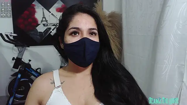 Snapshot of umarany chatting on February 5, 7:07 pm umarany online show from February 5, 7:07 pm