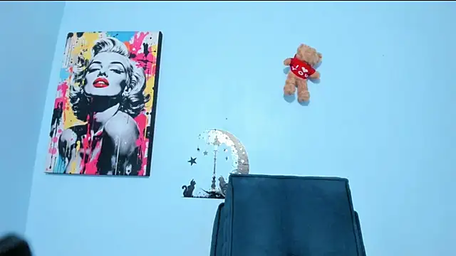  luna  sweet  online show from March 19, 10:47 pm