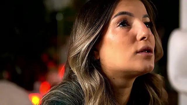 KellyMathews online show from March 22, 3:10 am