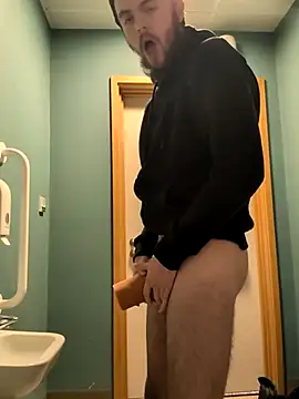 Alfie41105 online show from March 20, 12:10 pm