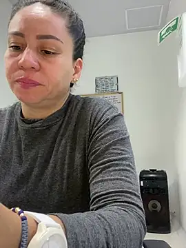 Snapshot of nurse_desi_sexlove chatting on January 24, 9:28 am nurse desi sexlove online show from January 24, 9:28 am