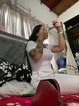 Snapshot of nurse_desi_sexlove chatting on February 2, 10:17 pm nurse desi sexlove online show from February 2, 10:17 pm