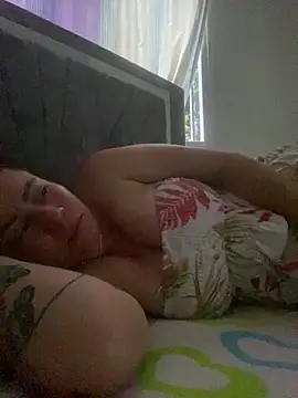 Snapshot of nurse_desi_sexlove chatting on September 12, 10:32 pm nurse desi sexlove online show from September 12, 10:32 pm