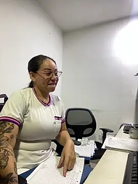 nurse desi sexlove online show from April 3, 9:46 pm