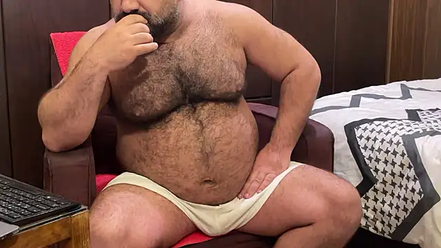 Snapshot of HAIRY_ARAB_SULTAN chatting on April 24, 7:27 pm HAIRY ARAB SULTAN online show from April 24, 7:27 pm