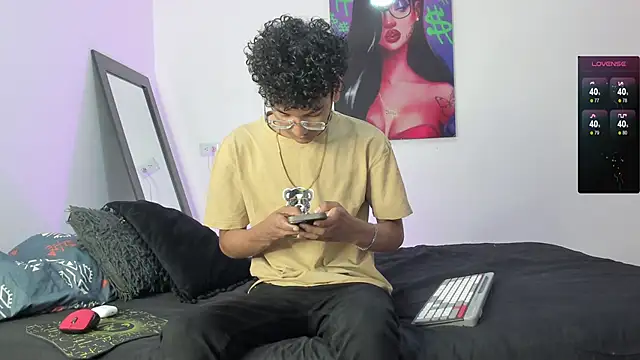 harrytwink18 online show from January 29, 1:17 pm