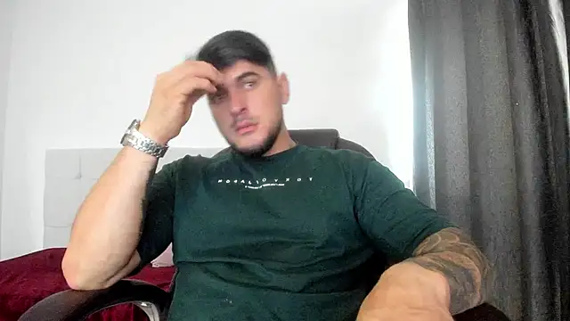 Snapshot of Teilor_Creed chatting on November 6, 7:59 pm Teilor Creed online show from November 6, 7:59 pm