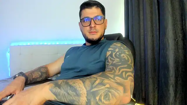 Snapshot of Teilor_Creed chatting on February 4, 9:09 pm Teilor Creed online show from February 4, 9:09 pm