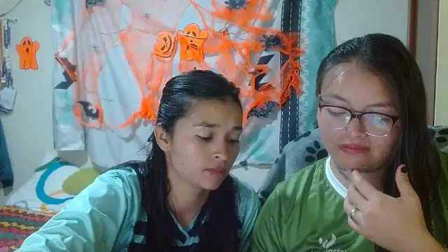 clayre and jill online show from November 4, 3:16 am