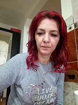 Evadesirex46 online show from March 4, 6:30 am