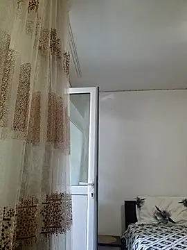 Evadesirex46 online show from April 20, 6:27 am