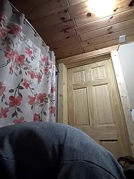 Lilsmokeshow017 online show from November 28, 12:57 am