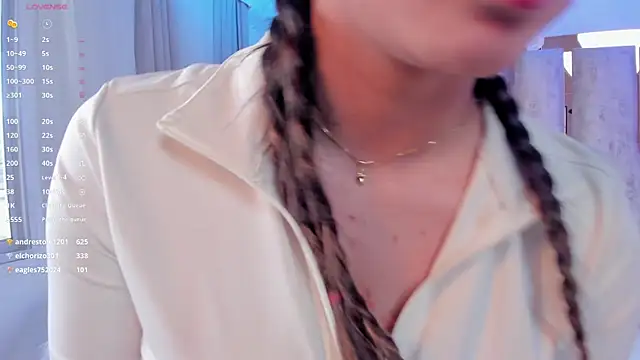 Snapshot of barbara_cambels chatting on June 1, 7:04 pm barbara cambels online show from June 1, 7:04 pm