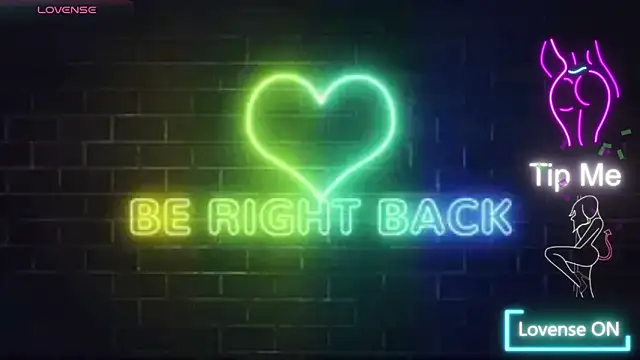 Snapshot of MrAndMrsCrook chatting on November 13, 3:22 pm MrAndMrsCrook online show from November 13, 3:22 pm