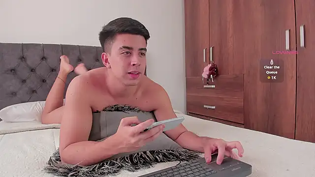 jordanmuskk online show from October 7, 4:59 pm