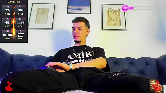 Snapshot of BRAYHAMBROWN chatting on February 15, 10:10 pm BRAYHAMBROWN online show from February 15, 10:10 pm