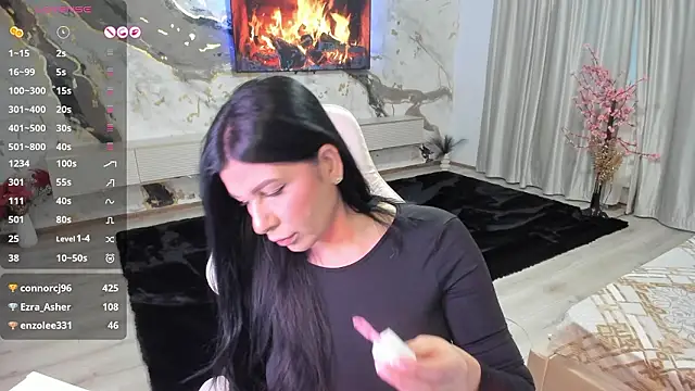 patriciakeys online show from February 11, 5:23 am