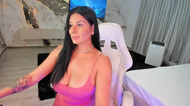 Snapshot of patriciakeys chatting on July 10, 2:16 am patriciakeys online show from July 10, 2:16 am