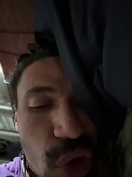 Snapshot of hotcamboy420 chatting on December 18, 2:17 pm hotcamboy420 online show from December 18, 2:17 pm