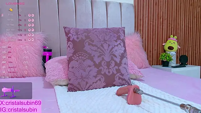 Snapshot of cristal_subin69 chatting on November 21, 12:26 pm cristal subin69 online show from November 21, 12:26 pm