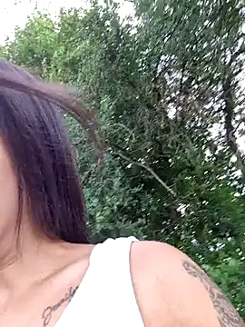 Snapshot of LydiaMaus96 chatting on July 13, 5:49 pm LydiaMaus96 online show from July 13, 5:49 pm