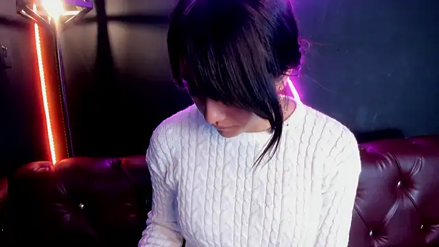 Snapshot of Sophy_SmileSweet chatting on February 1, 11:43 am Sophy SmileSweet online show from February 1, 11:43 am