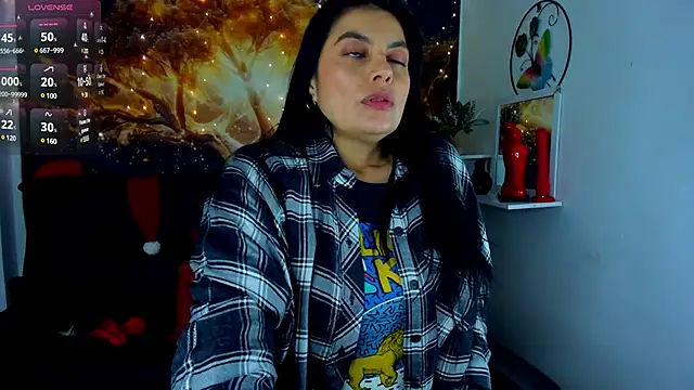 Snapshot of Lust_Mom41 chatting on December 19, 1:18 pm Lust Mom41 online show from December 19, 1:18 pm