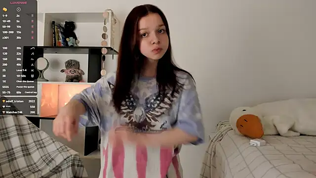 crystal lilith online show from March 17, 6:07 am