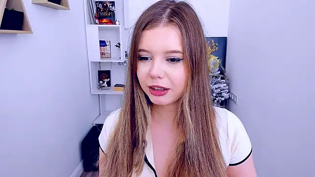 Snapshot of FollowLovee chatting on January 8, 11:30 pm FollowLovee online show from January 8, 11:30 pm