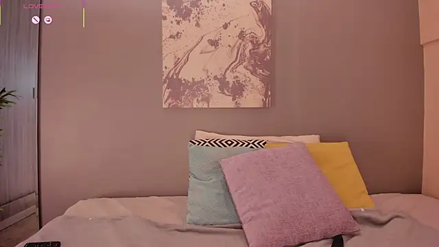 LynnSam  online show from October 26, 6:36 pm