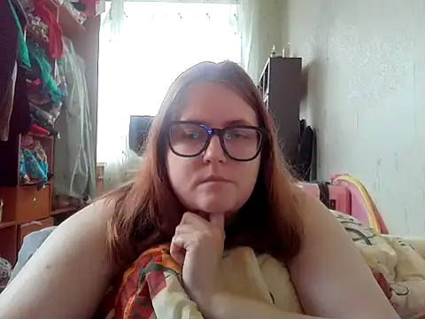 Snapshot of DesireMelissa chatting on July 8, 6:40 am DesireMelissa online show from July 8, 6:40 am