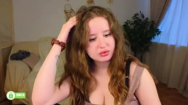 Snapshot of SquirtBabee chatting on April 26, 4:48 pm SquirtBabee online show from April 26, 4:48 pm