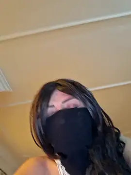 Snapshot of Rozittaa chatting on January 18, 2:55 pm Rozittaa online show from January 18, 2:55 pm