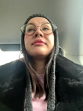 RinaCat online show from November 27, 5:31 am