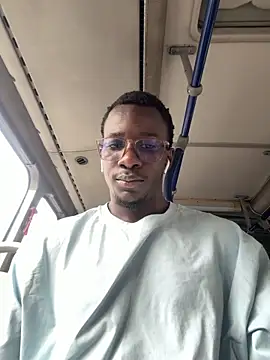  Lowmaypalacios online show from March 31, 12:49 pm