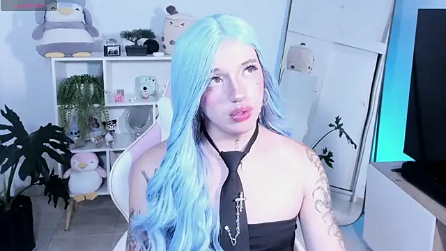 KloeKing   online show from April 15, 6:09 am