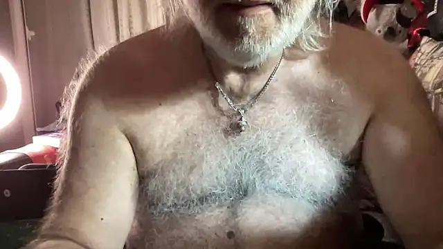 Snapshot of EroticVenetian chatting on June 15, 5:53 am EroticVenetian online show from June 15, 5:53 am