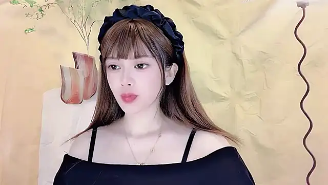 Snapshot of VIWVI chatting on October 23, 4:23 am VIWVI online show from October 23, 4:23 am