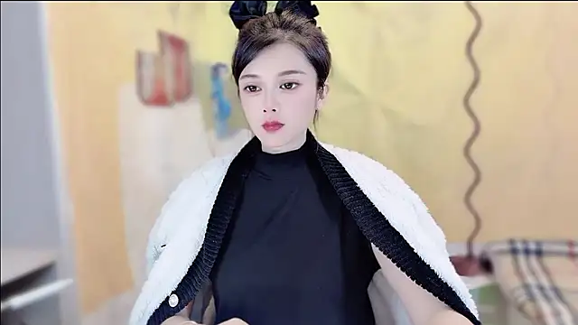 Snapshot of VIWVI chatting on November 8, 5:40 am VIWVI online show from November 8, 5:40 am