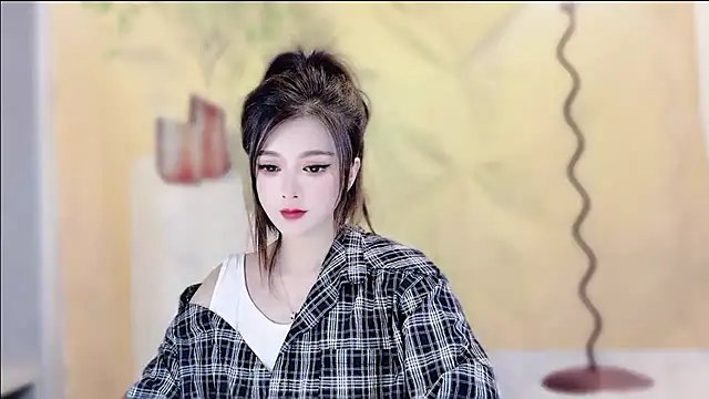 Snapshot of VIWVI chatting on November 25, 4:34 am VIWVI online show from November 25, 4:34 am