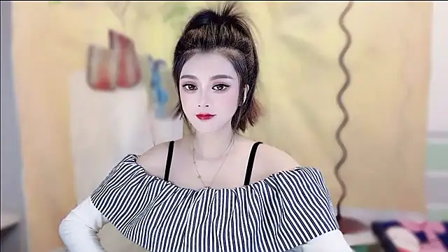 Snapshot of VIWVI chatting on December 18, 5:02 am VIWVI online show from December 18, 5:02 am