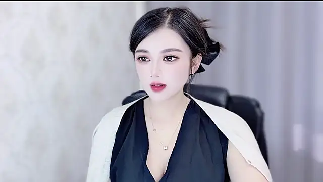 Snapshot of VIWVI chatting on February 3, 5:16 am VIWVI online show from February 3, 5:16 am