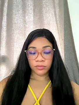 ashley Tompson1 online show from October 30, 12:39 pm