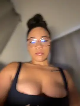 Snapshot of ashley_Tompson1 chatting on July 17, 11:39 am ashley Tompson1 online show from July 17, 11:39 am