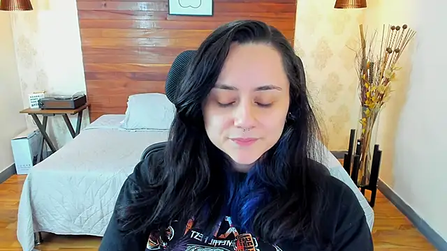 KatherineBond online show from March 20, 2:19 am