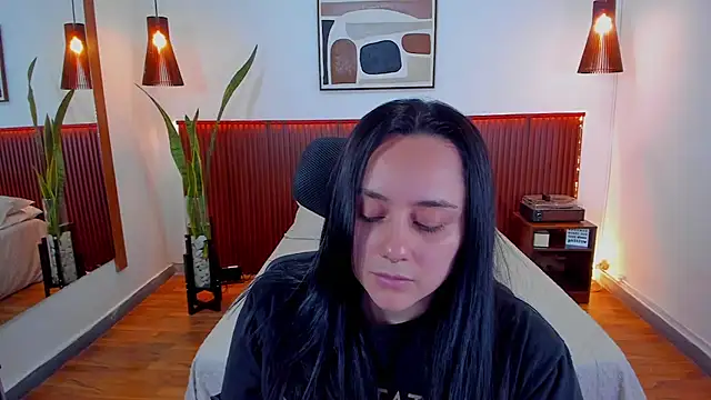 KatherineBond online show from September 10, 7:47 pm