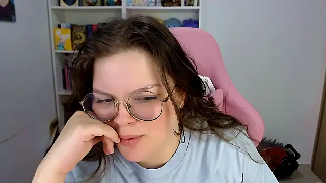 Gabiwaifu online show from February 13, 7:15 am